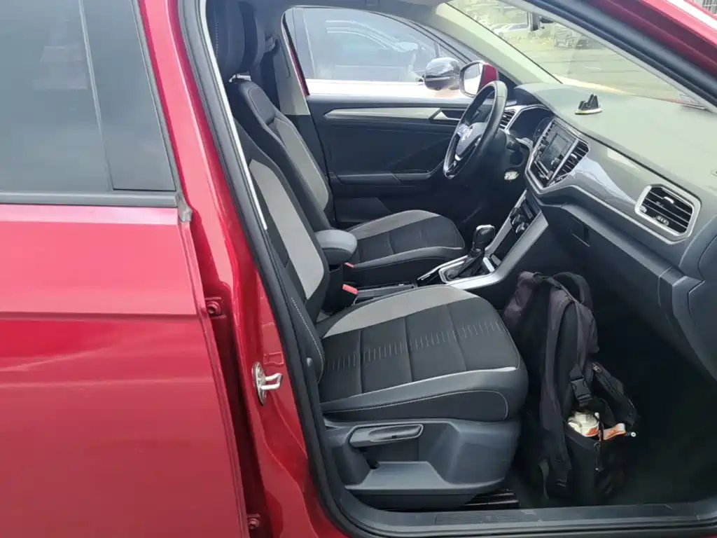 Volkswagen T-Roc — миниатюра 25