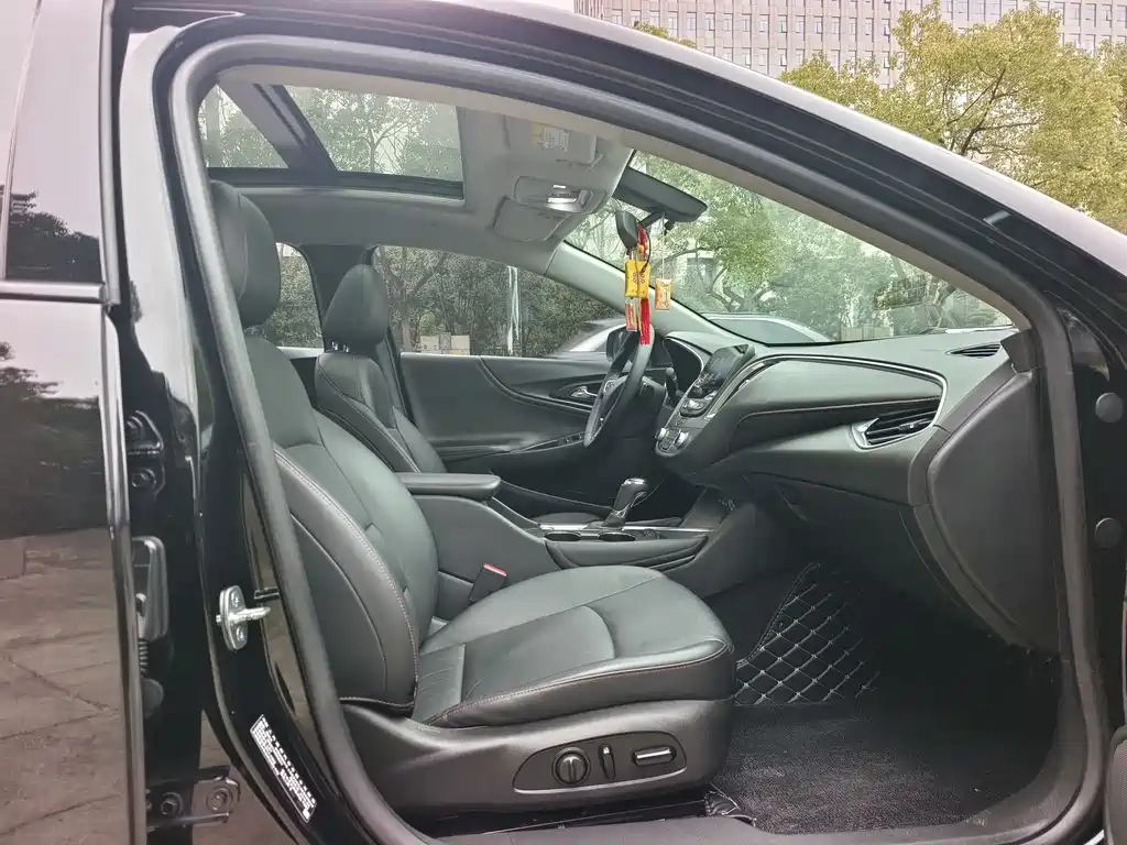 CHEVROLET MAI RUIBAO XL