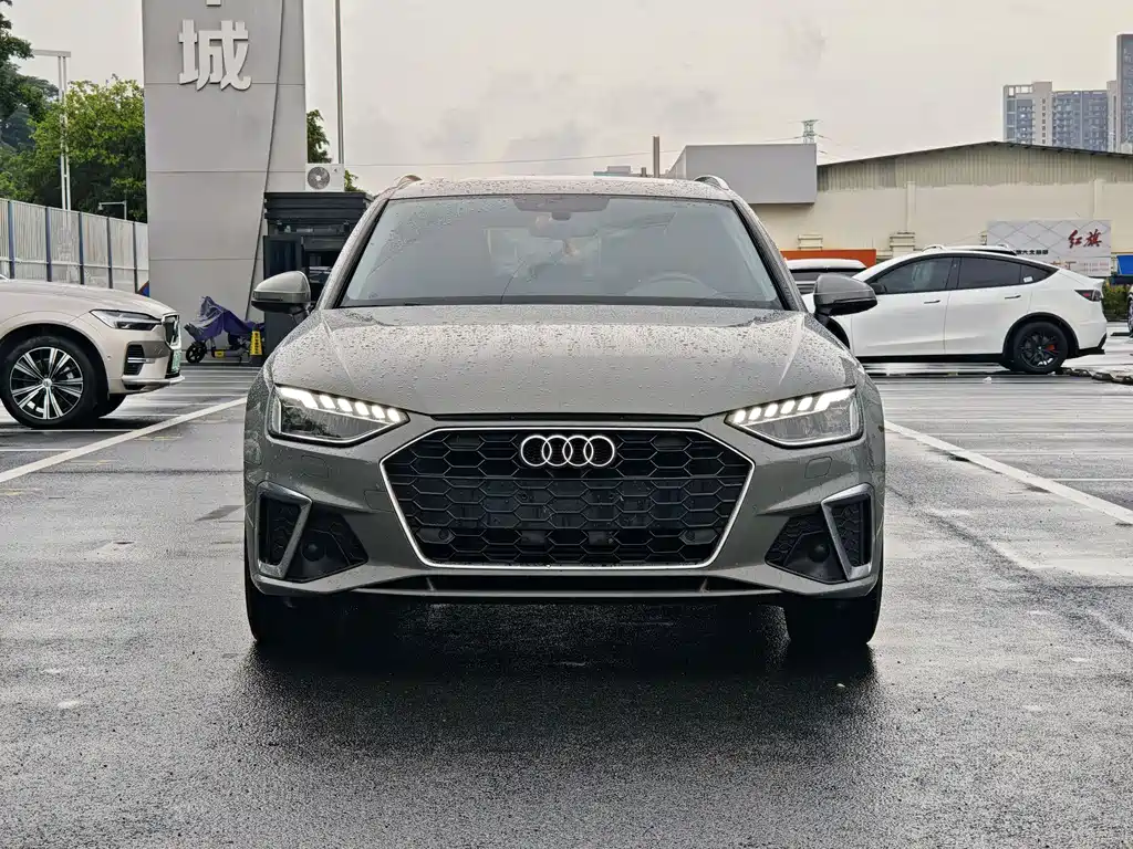 Audi A4 2021 Avant 40 TFSI