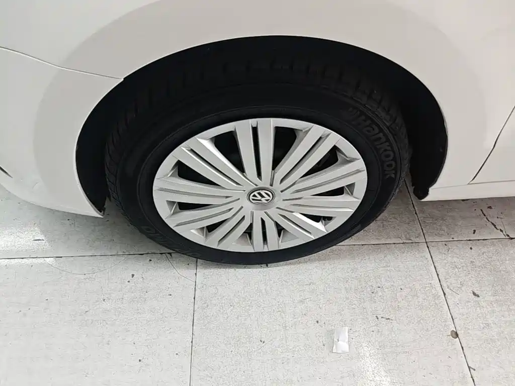 Volkswagen Polo — миниатюра 23