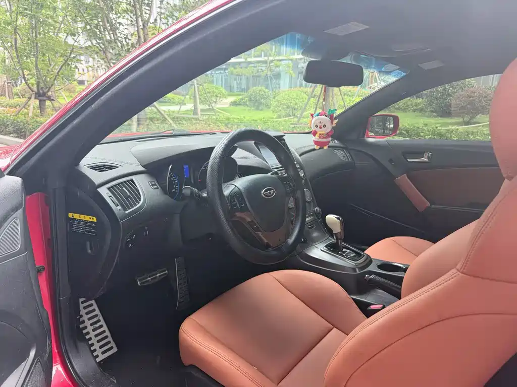 Hyundai Genesis Coupe — миниатюра 4