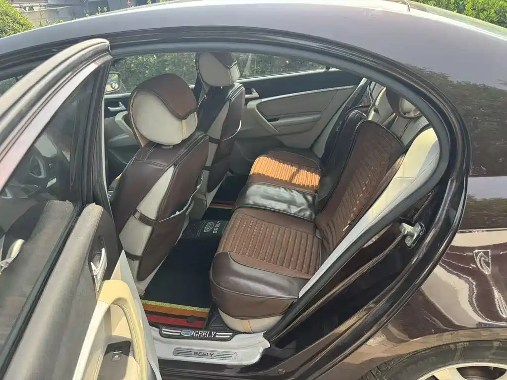 Geely Emgrand 2014 1.5L MT Fashion
