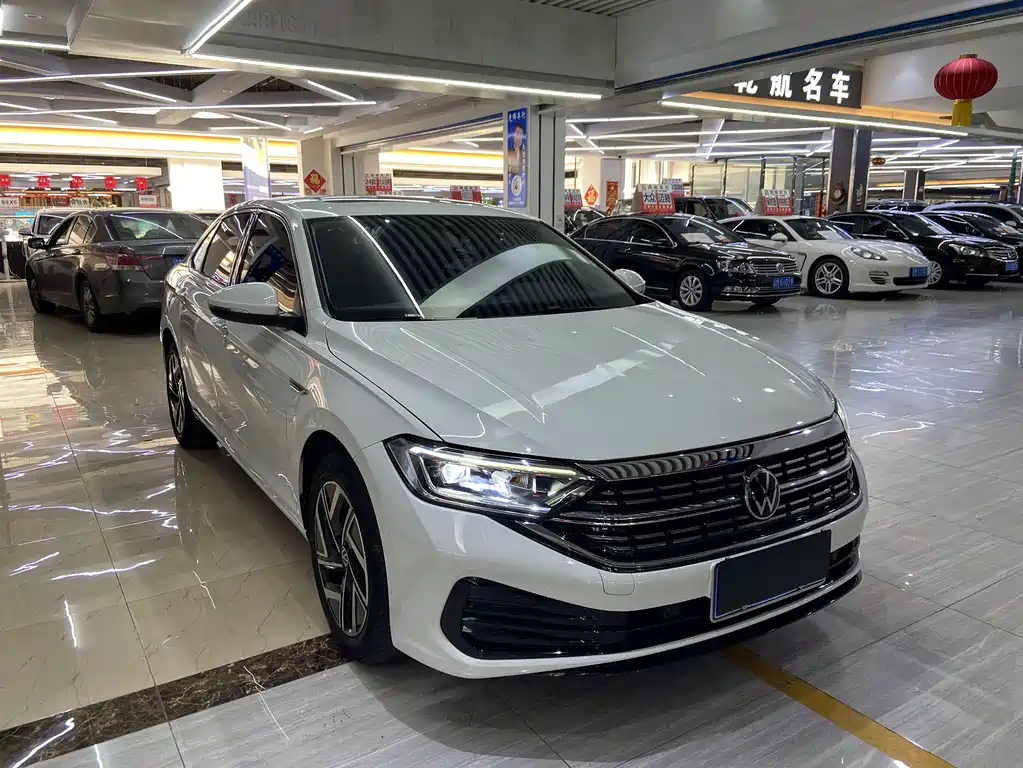 Volkswagen Sagitar 2023 280TSI DSG