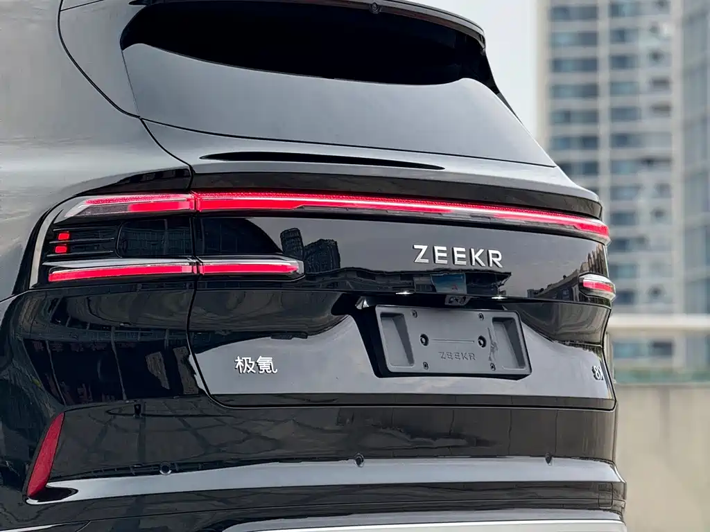 Zeekr 8X — миниатюра 5