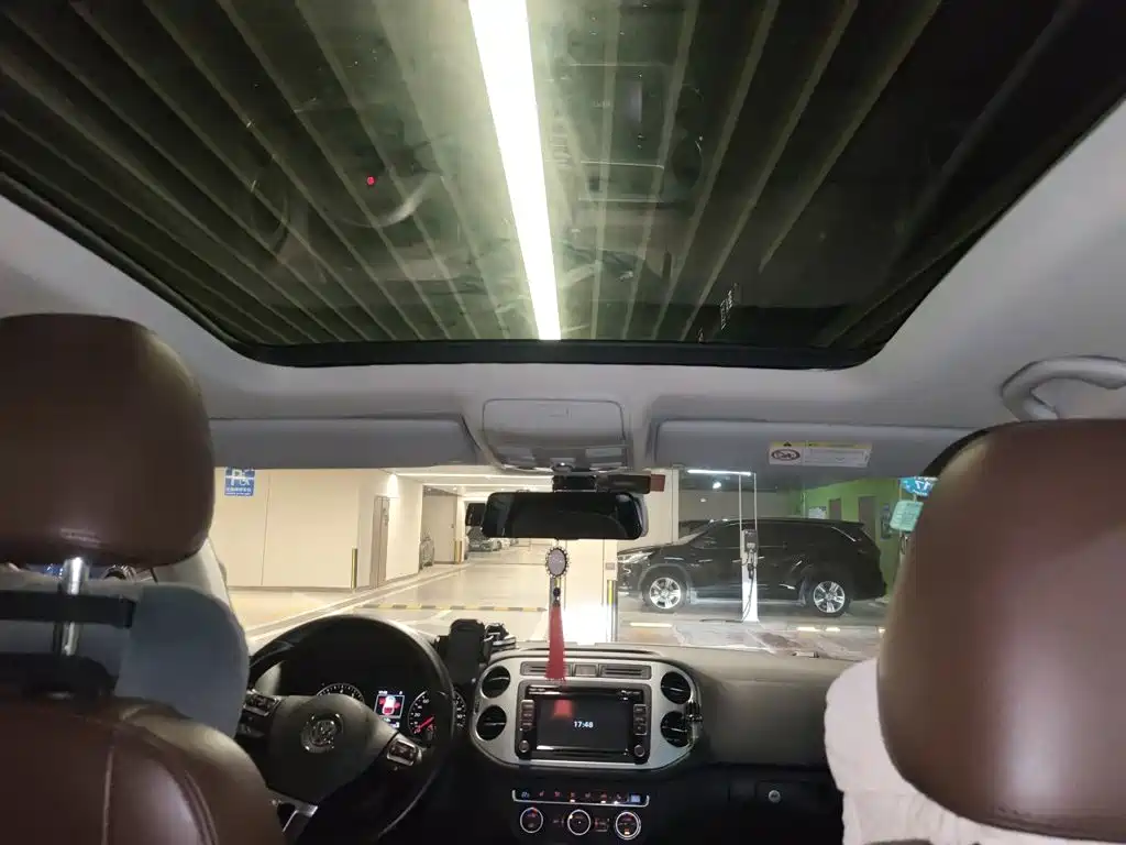 Volkswagen Tiguan — миниатюра 9