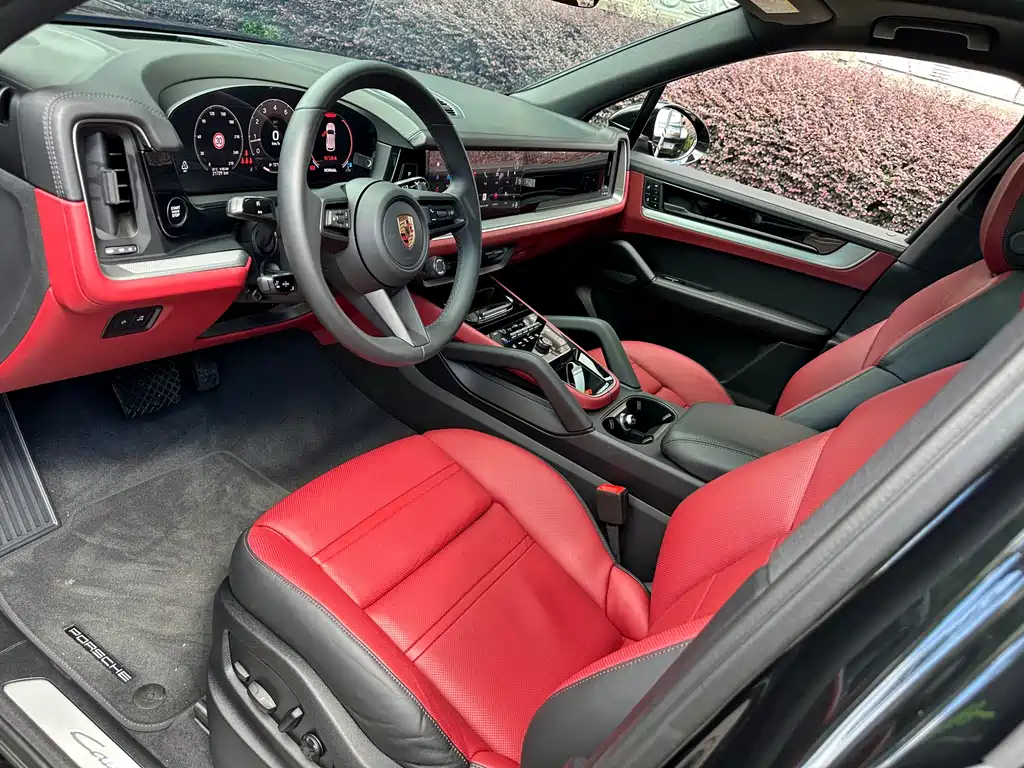 Porsche Cayenne — миниатюра 4