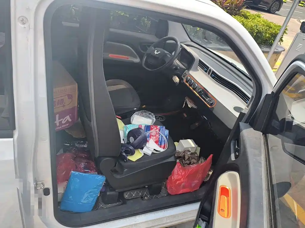 Wuling MINIEV — миниатюра 19