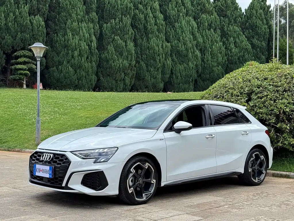 Купить Audi A3