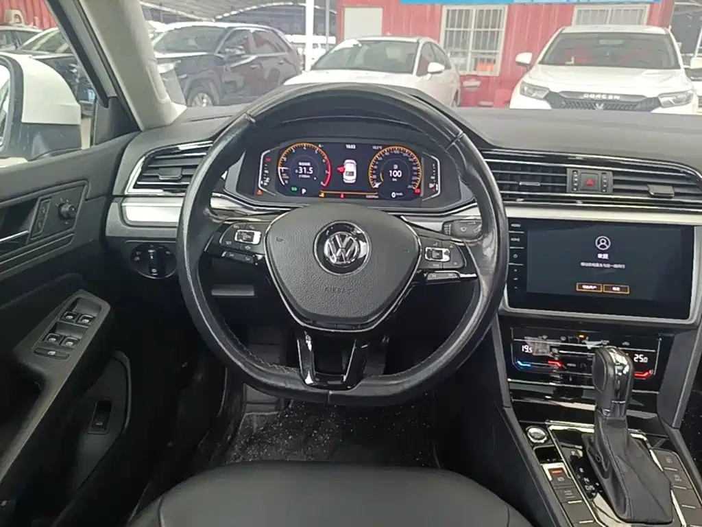 Volkswagen Lamando — миниатюра 11