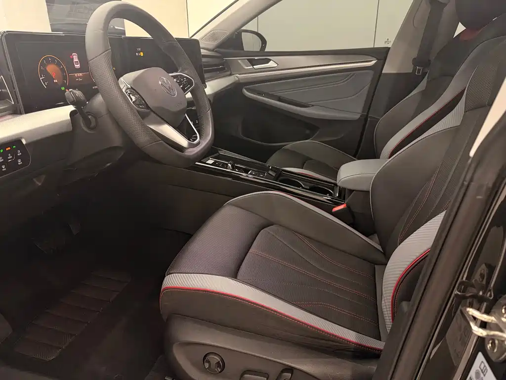Volkswagen Lamando 2023 L 280TSI DSG