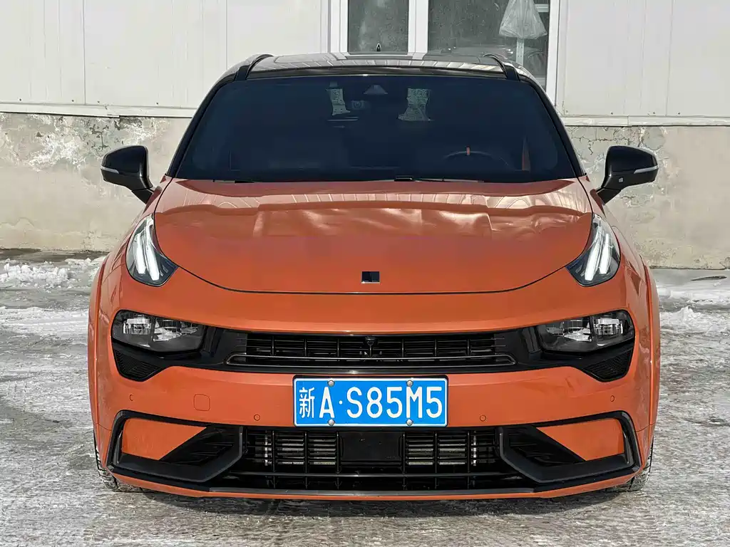 LYNK & CO. 02 HATCHBACK