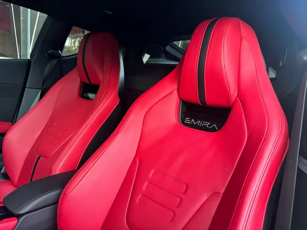 Lotus Emira — миниатюра 6