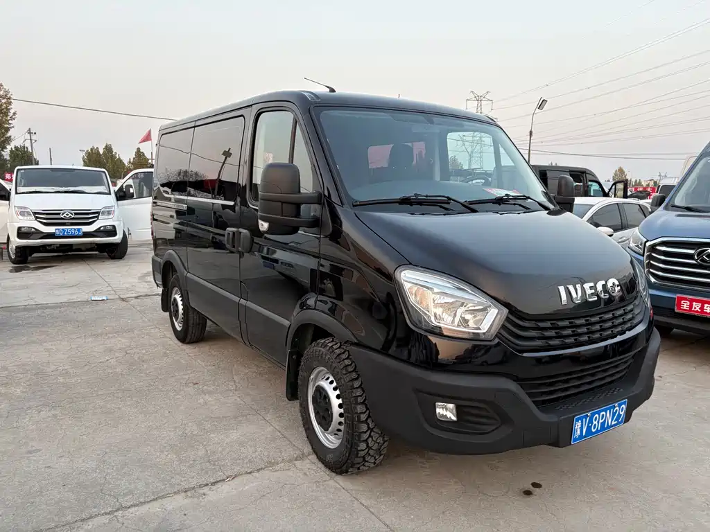 IVECO OUSHENG