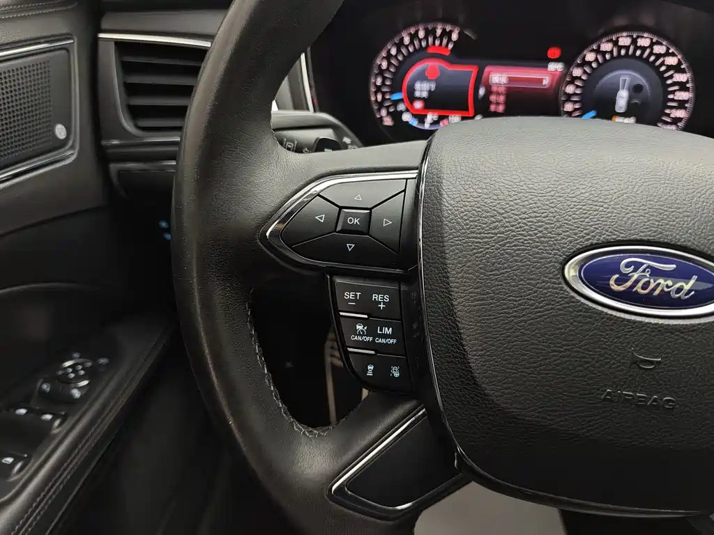 Ford Taurus — миниатюра 32