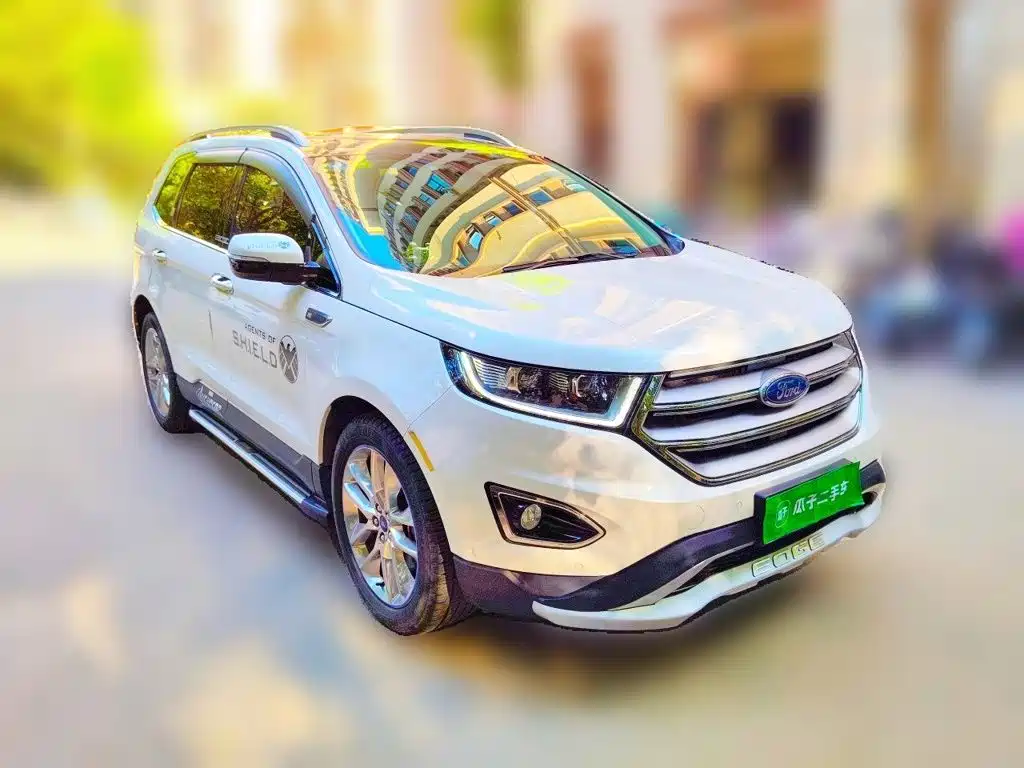 Ford Edge — миниатюра 24