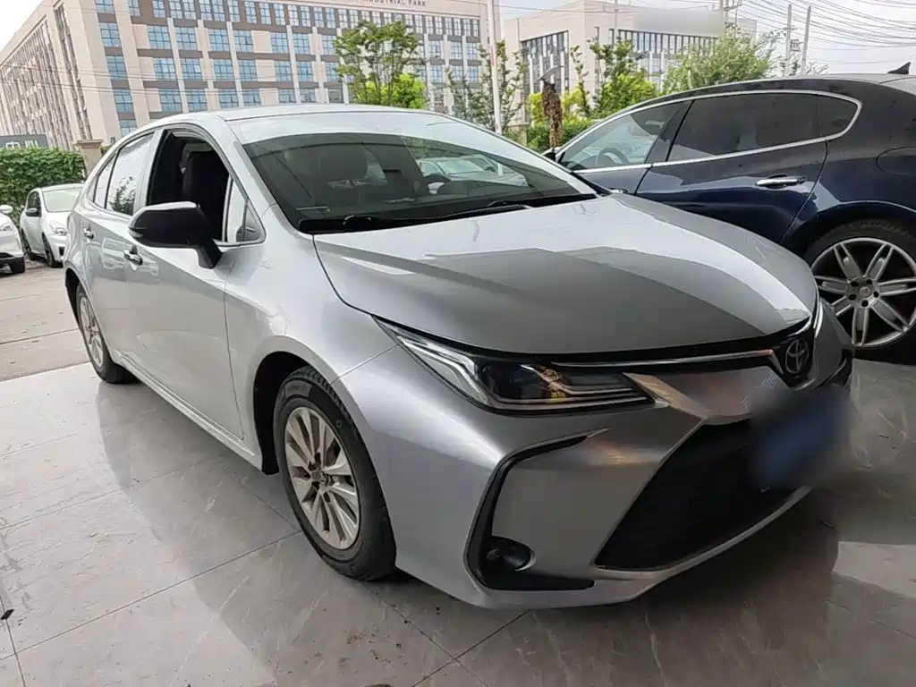 Toyota Corolla — миниатюра 4