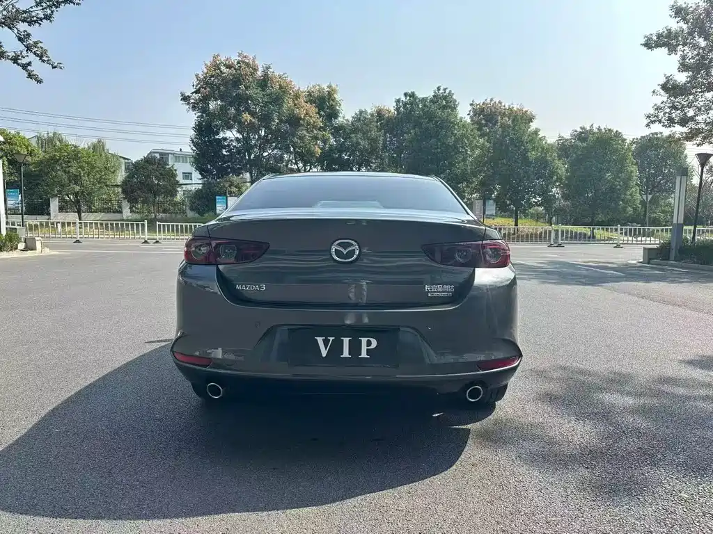 Mazda 3 Axela — миниатюра 5