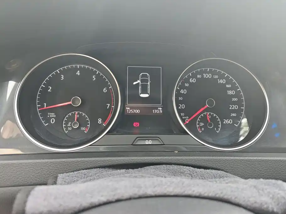 Volkswagen Golf — миниатюра 14