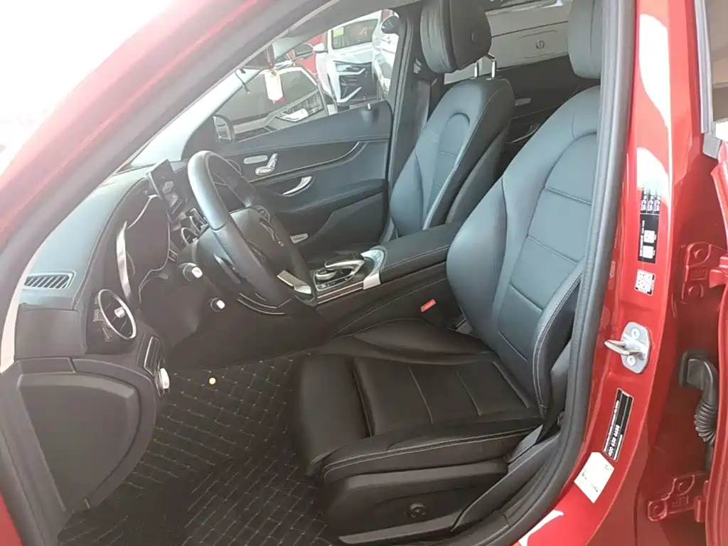 Mercedes-Benz C-Class — миниатюра 15