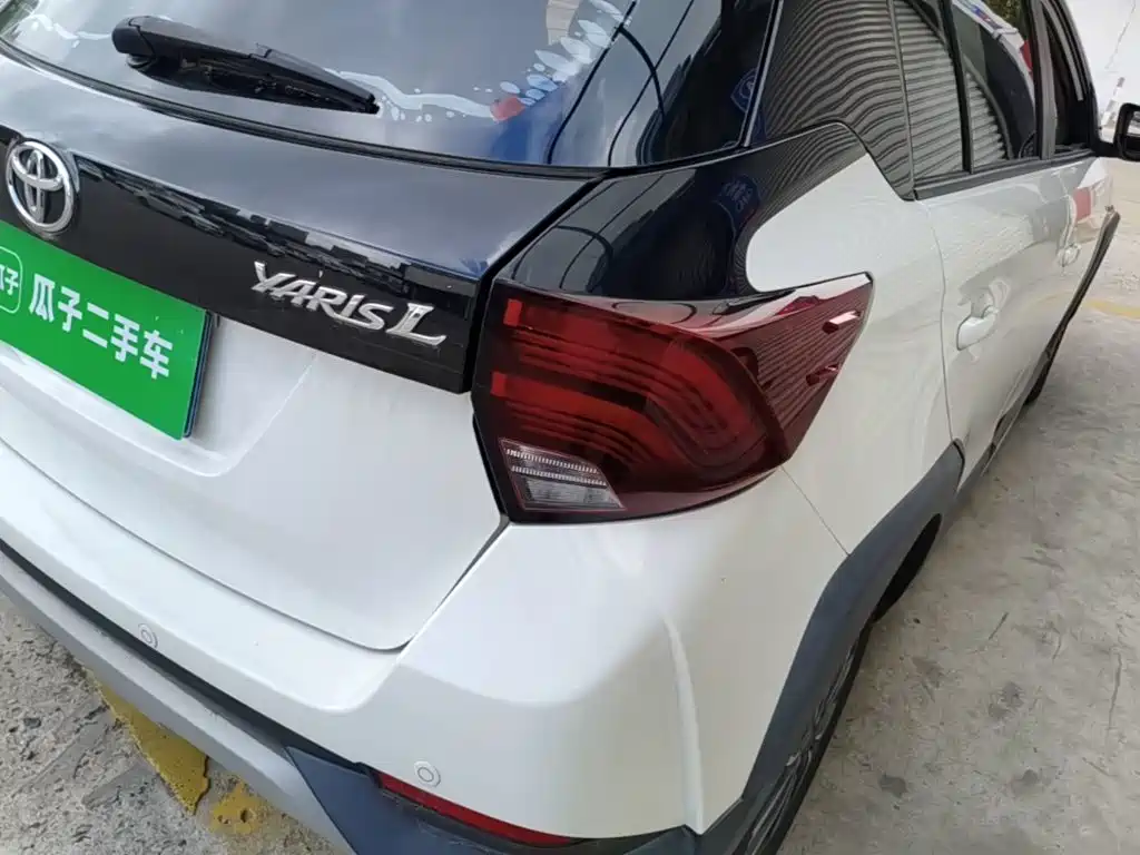 Toyota Yaris L — миниатюра 8