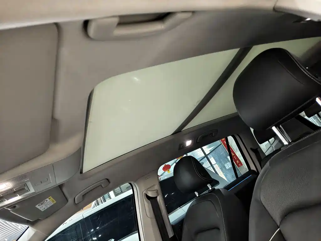 Volkswagen 途观L插电混动 — миниатюра 10