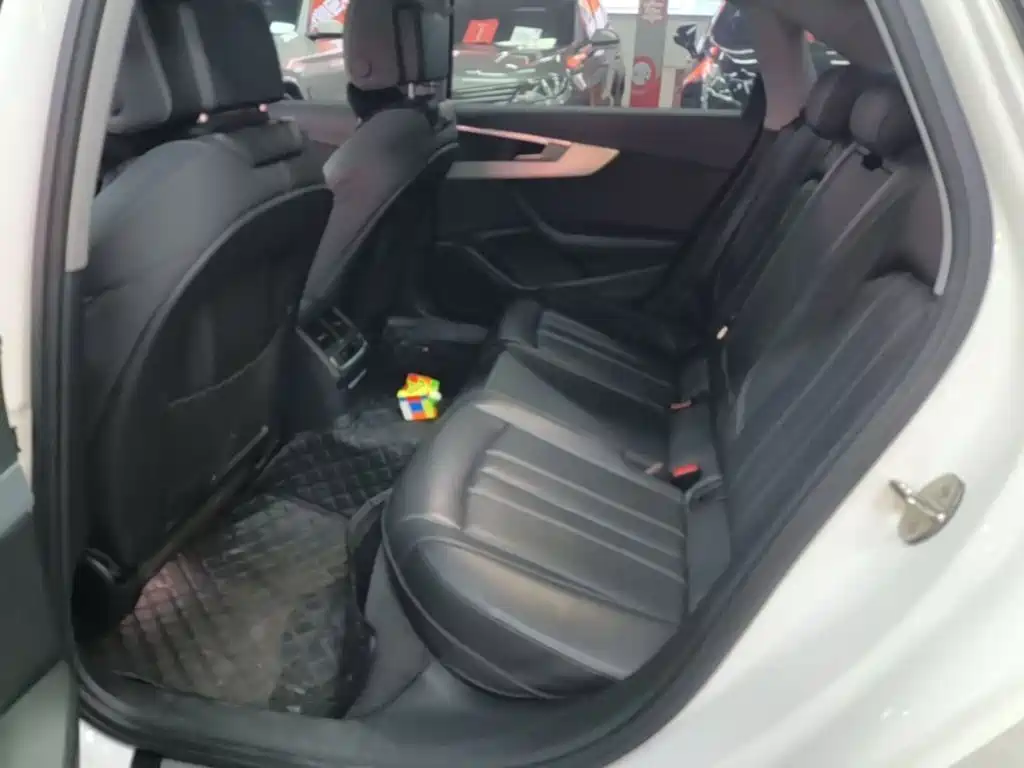 Audi A4L — миниатюра 17