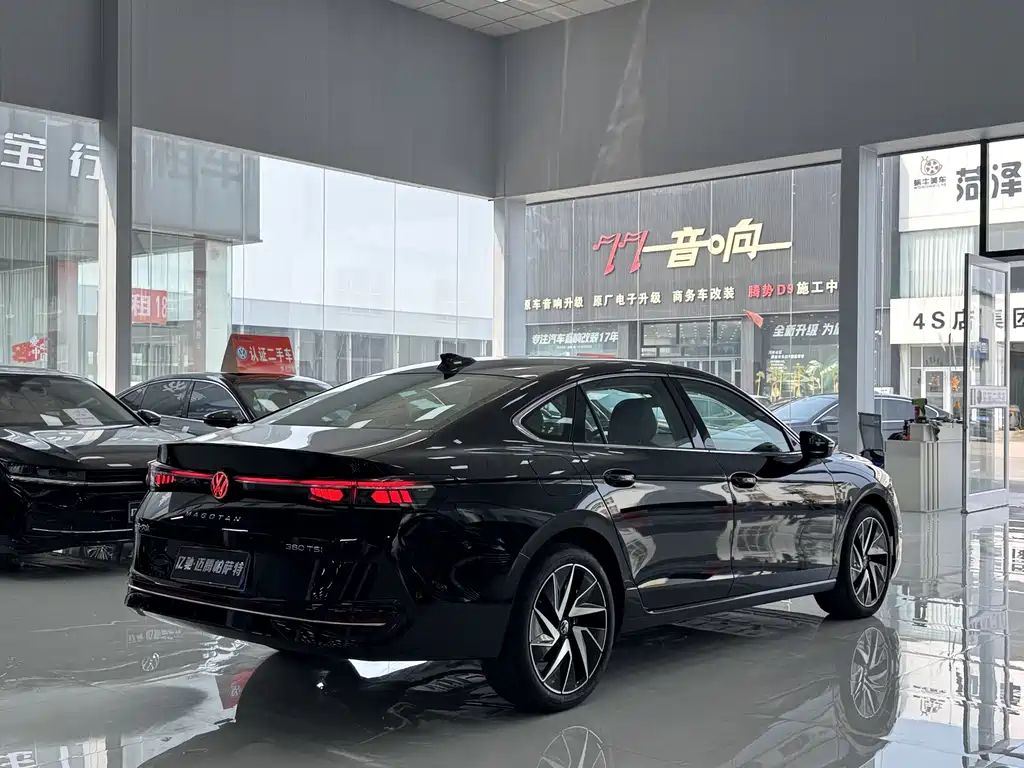 Volkswagen Magotan 2024 380TSI DSG