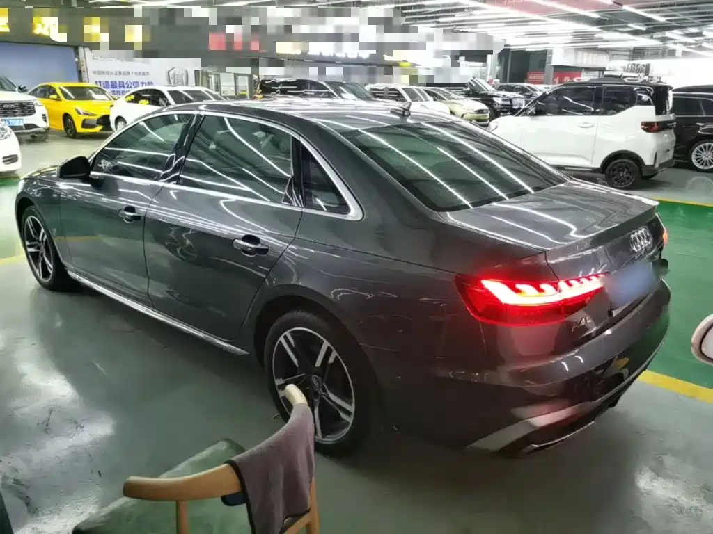 Audi A4L — миниатюра 5