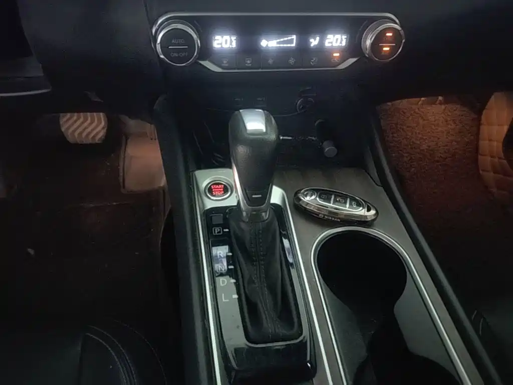 Nissan Teana — миниатюра 14