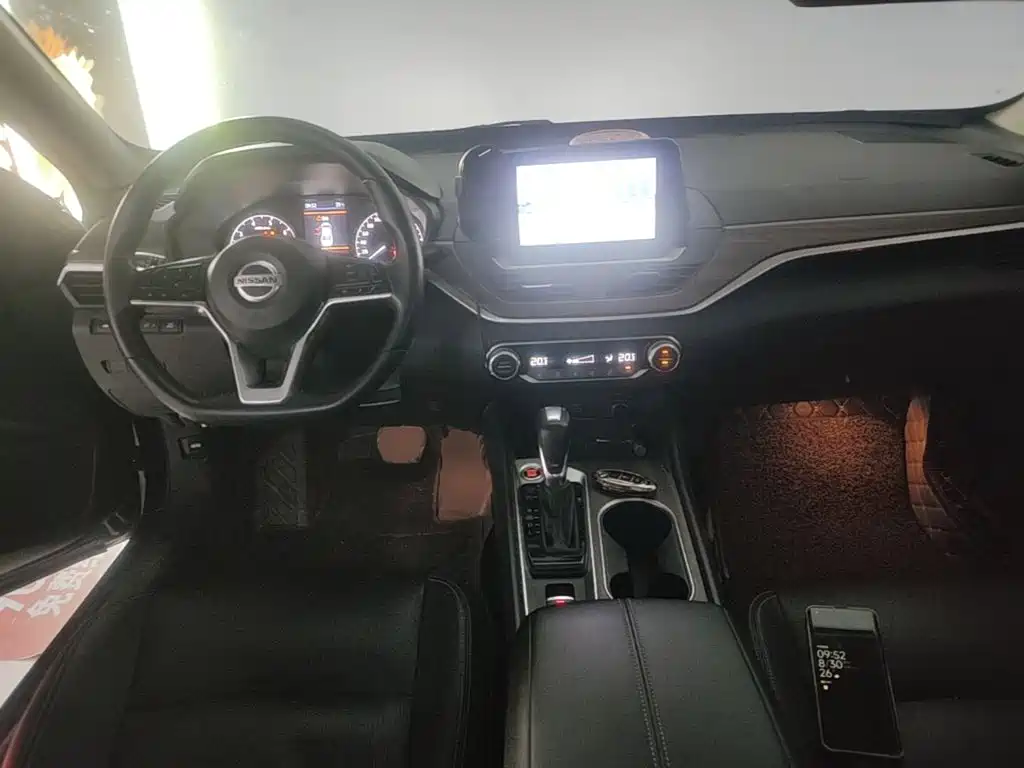 Nissan Teana — миниатюра 10