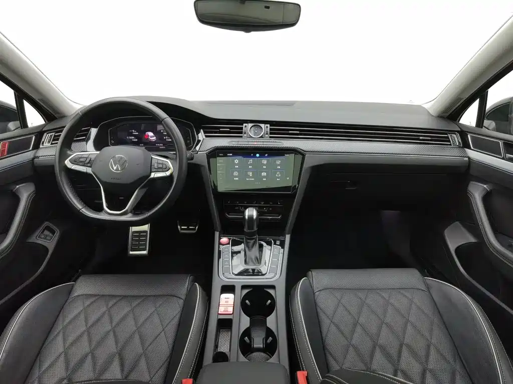 Volkswagen 迈腾 PHEV — миниатюра 5