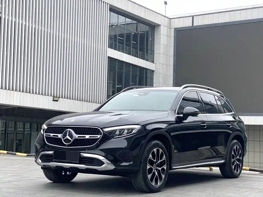 Mercedes-Benz GLC 2023 GLC 260 L 4MATIC 7 мест