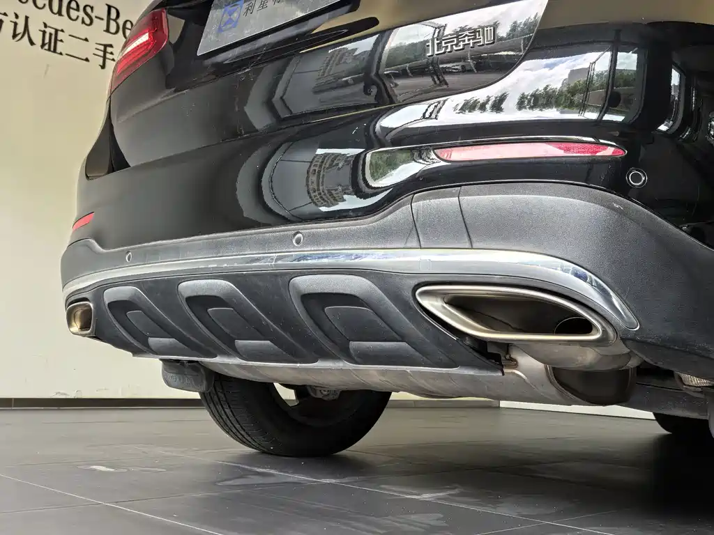 Mercedes-Benz GLC — миниатюра 8