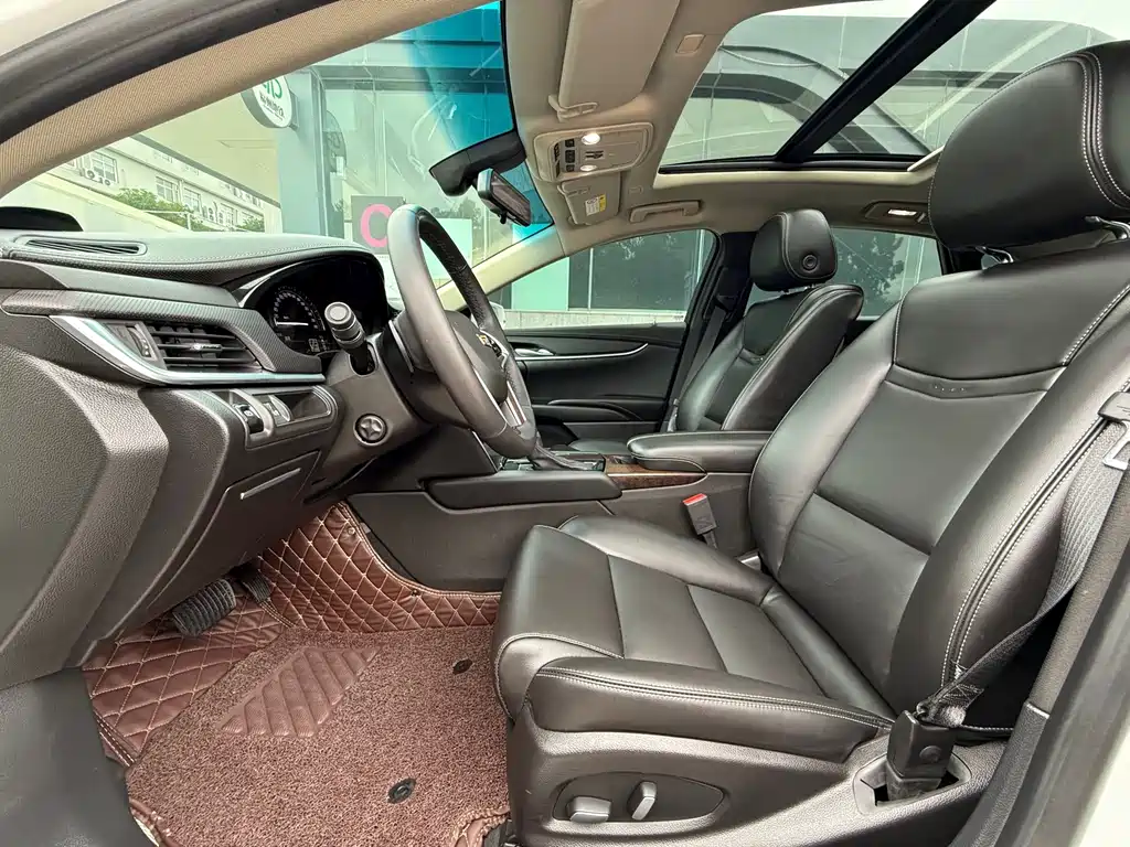 Cadillac XTS — миниатюра 9