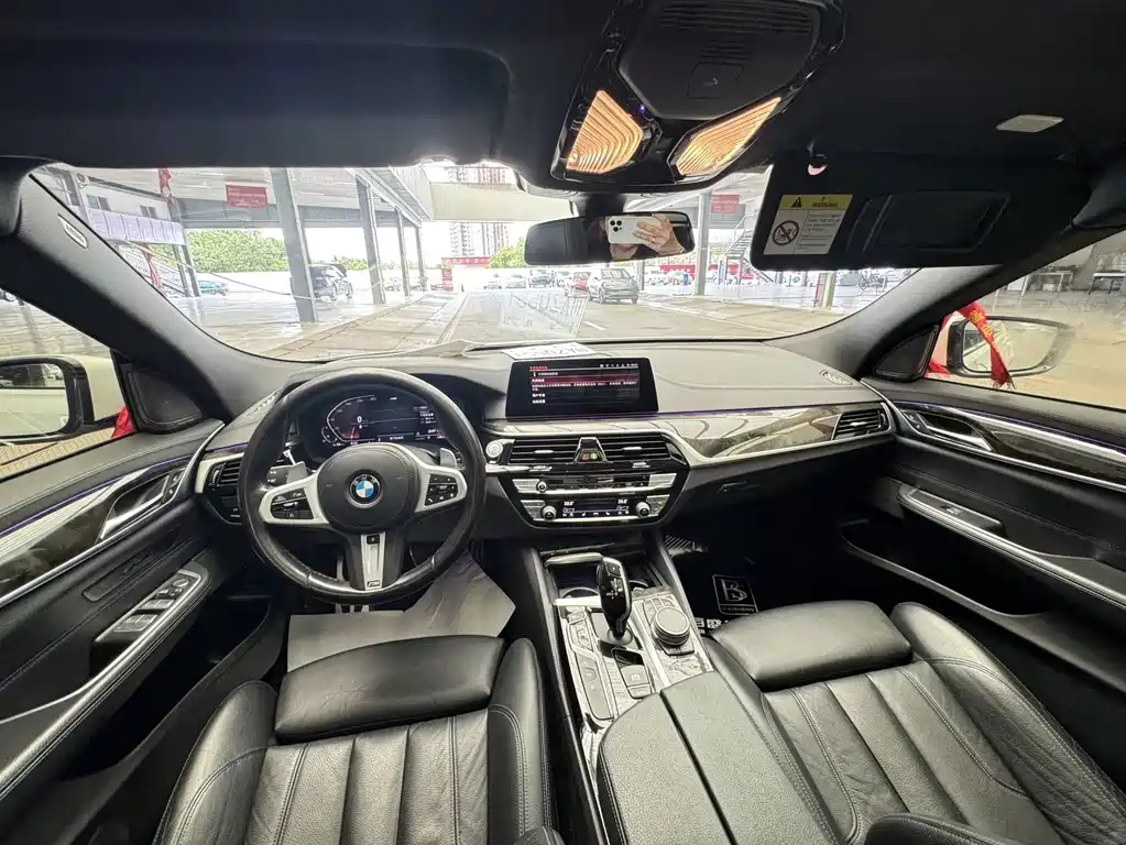 BMW 6 Series GT 630i Luxury Design Package, фото 5