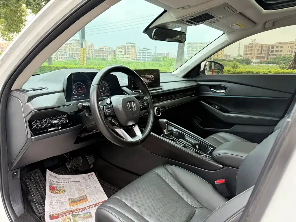Honda Accord — миниатюра 3