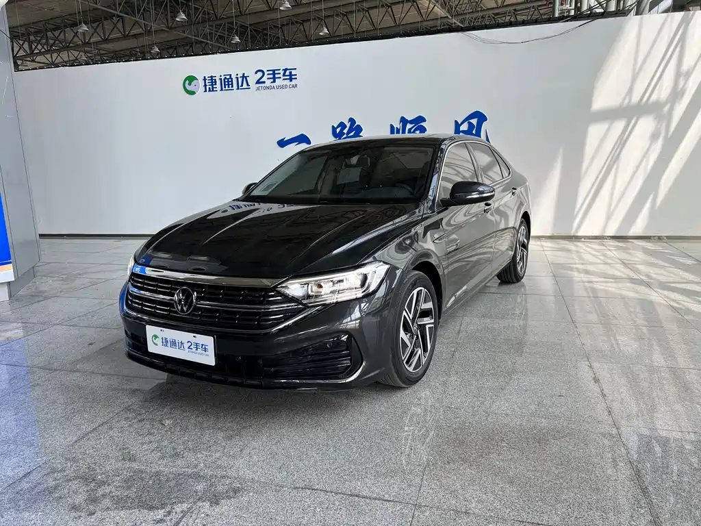 Volkswagen Sagitar 2024