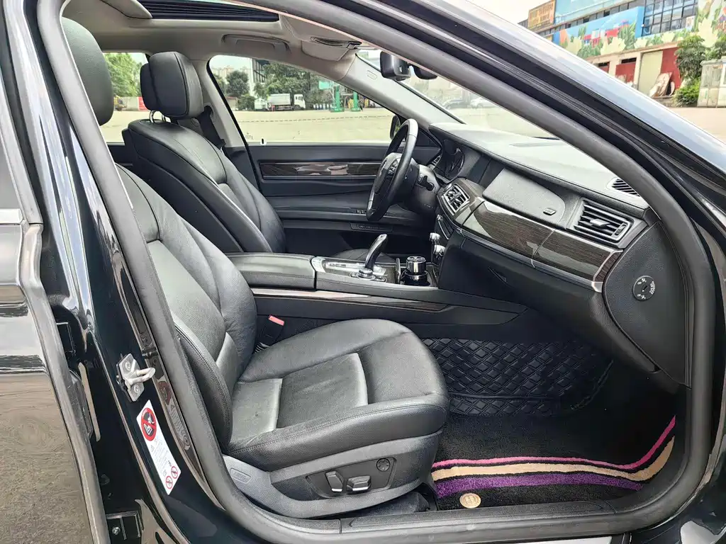 BMW 7 Series 7 2009 740Li Lead