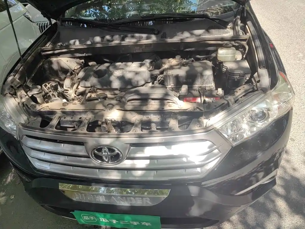 Toyota Highlander — миниатюра 16