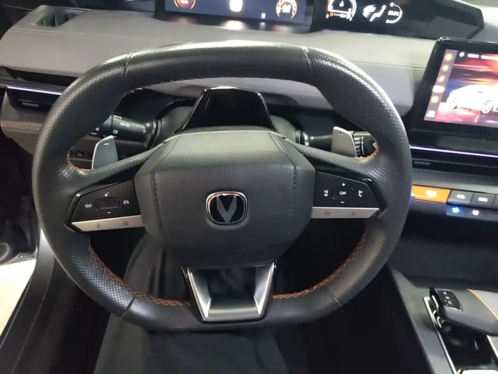 Changan UNI-V — миниатюра 11