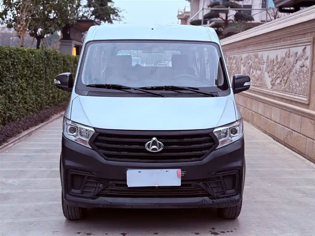 CHANGAN CROSS STAR V3