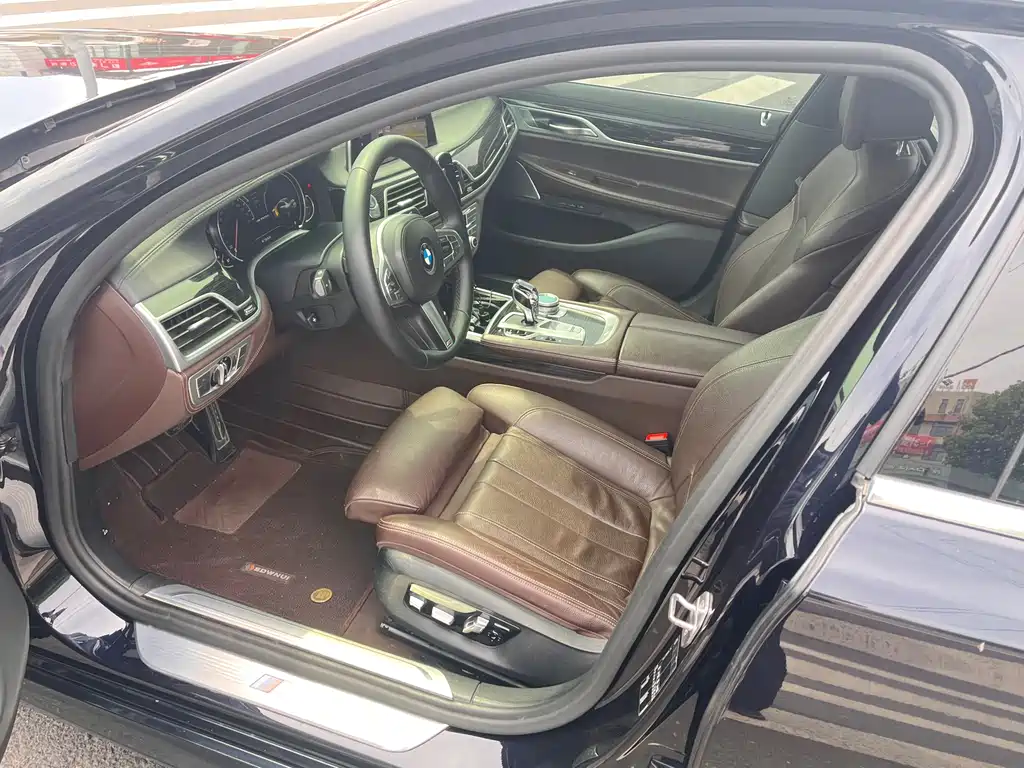 BMW 7 Series 7 2018 730Li Lead M Sport