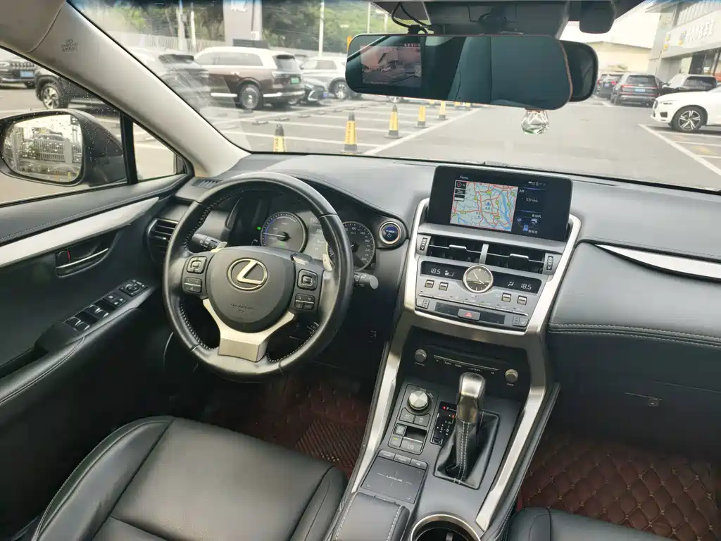 Lexus NX — миниатюра 4