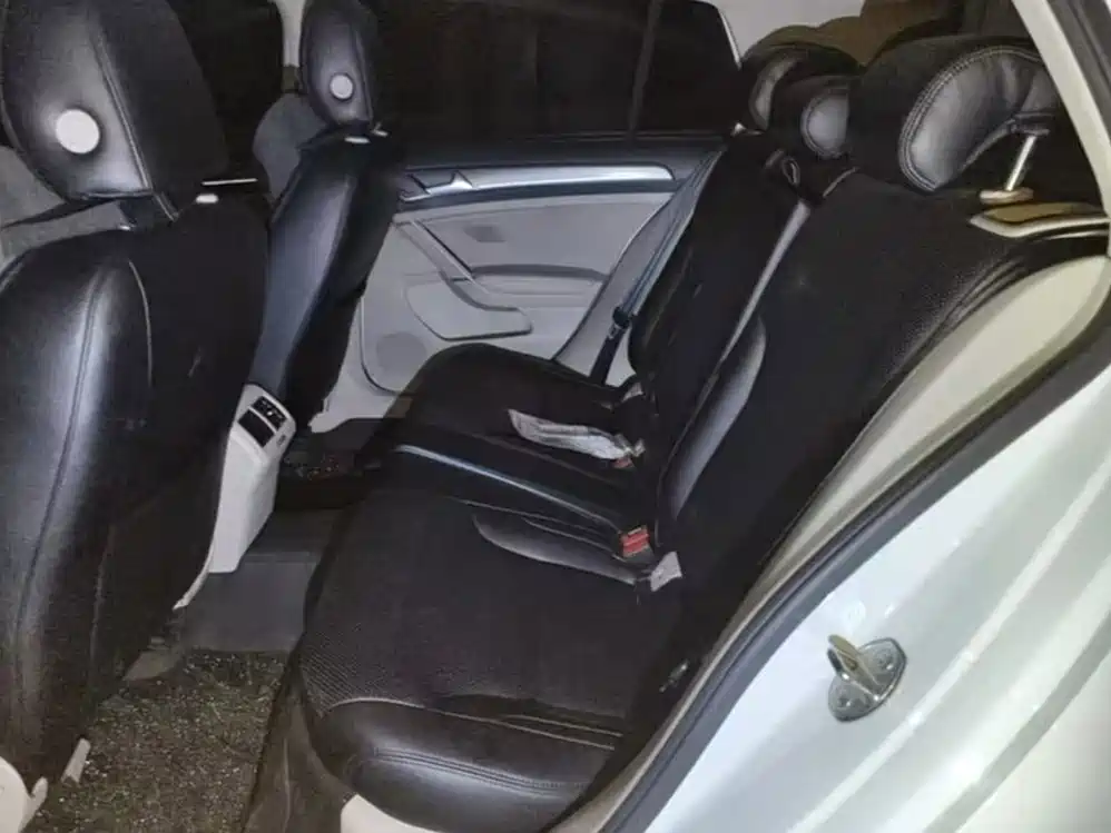 Volkswagen Golf — миниатюра 14