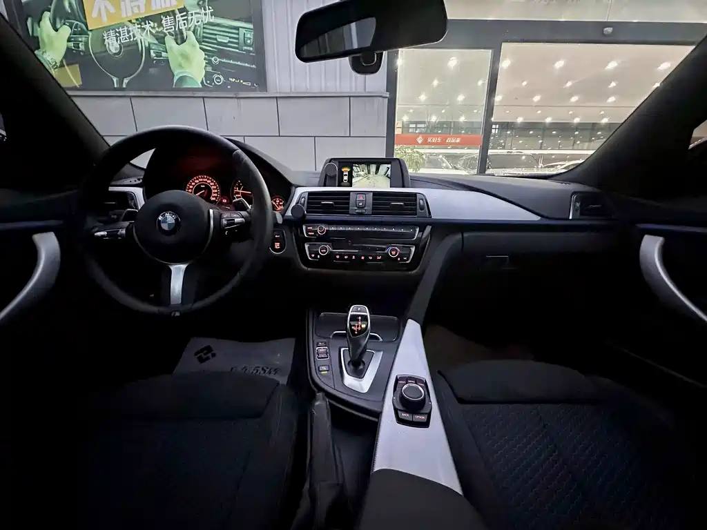 BMW 4 Series — миниатюра 14