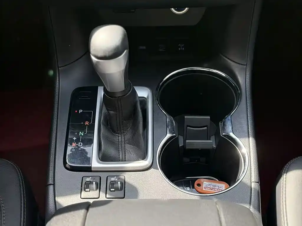 Toyota Highlander — миниатюра 8