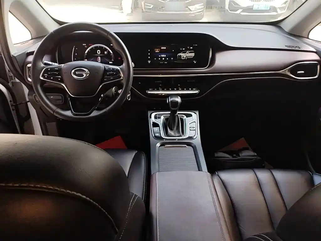 GAC Motor Trumpchi M6 — миниатюра 10
