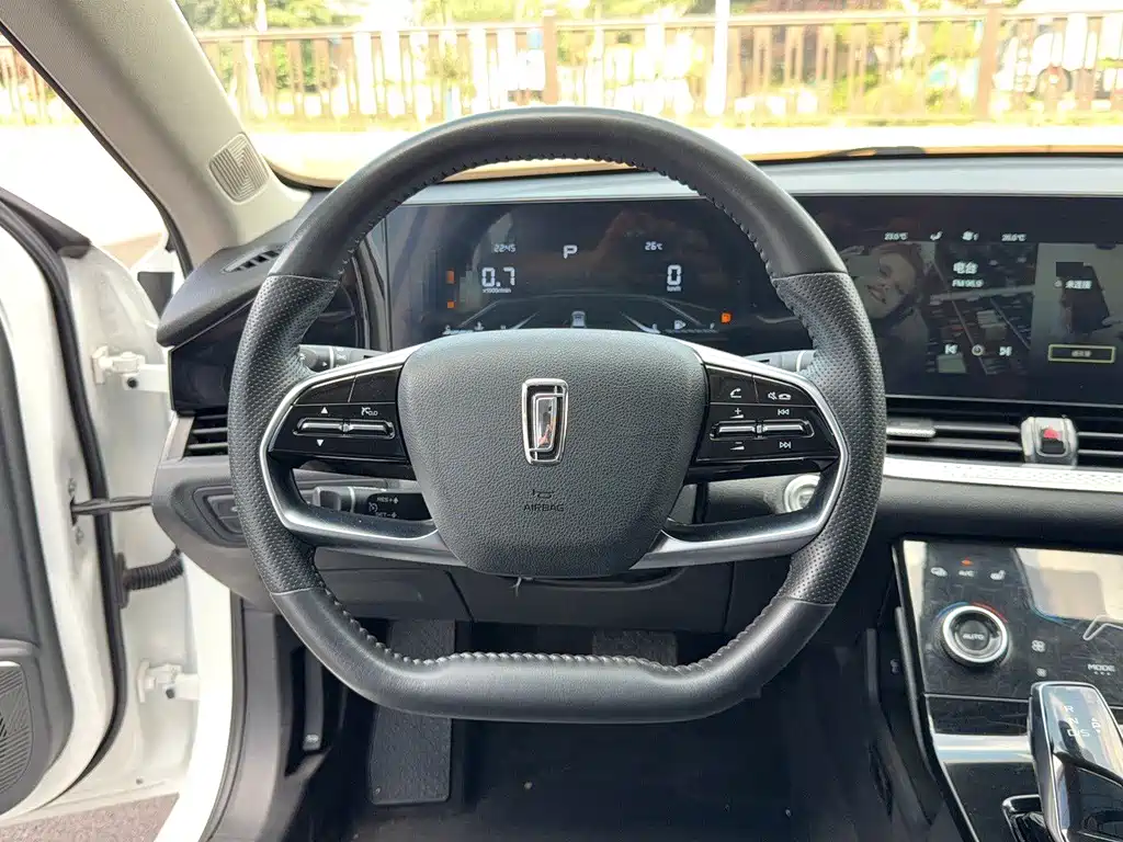 Bestune B70 — миниатюра 5