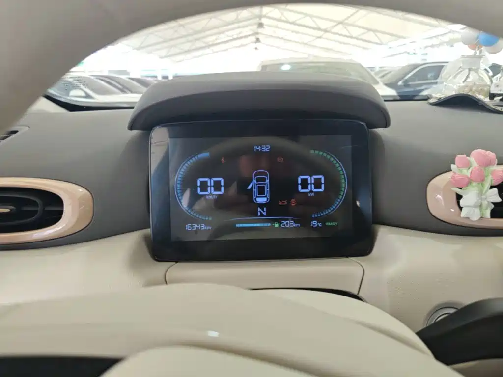 Leapmotor Leapmotor T03 — миниатюра 12