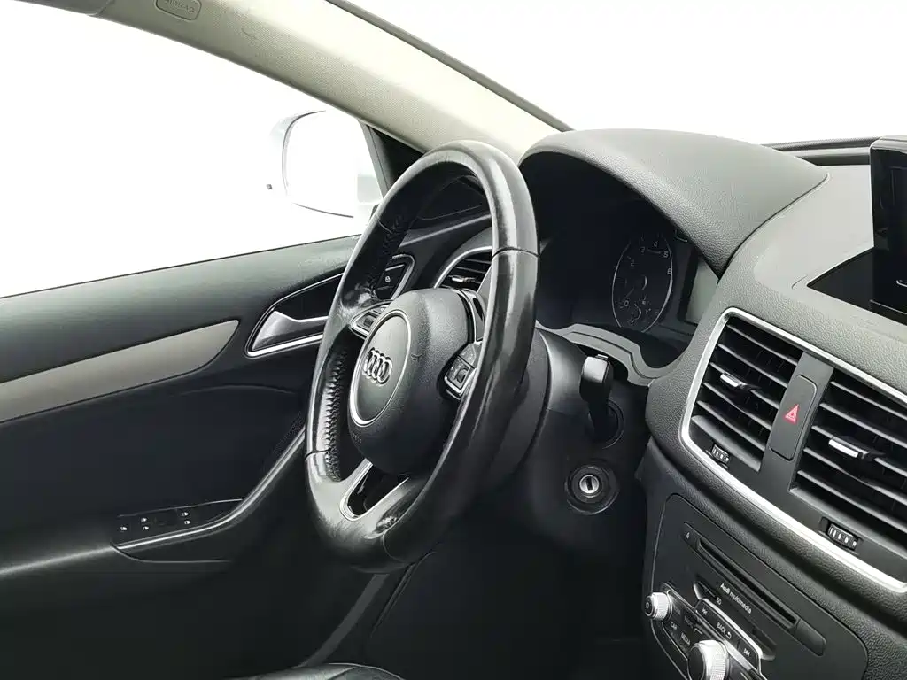 Audi Q3 — миниатюра 22